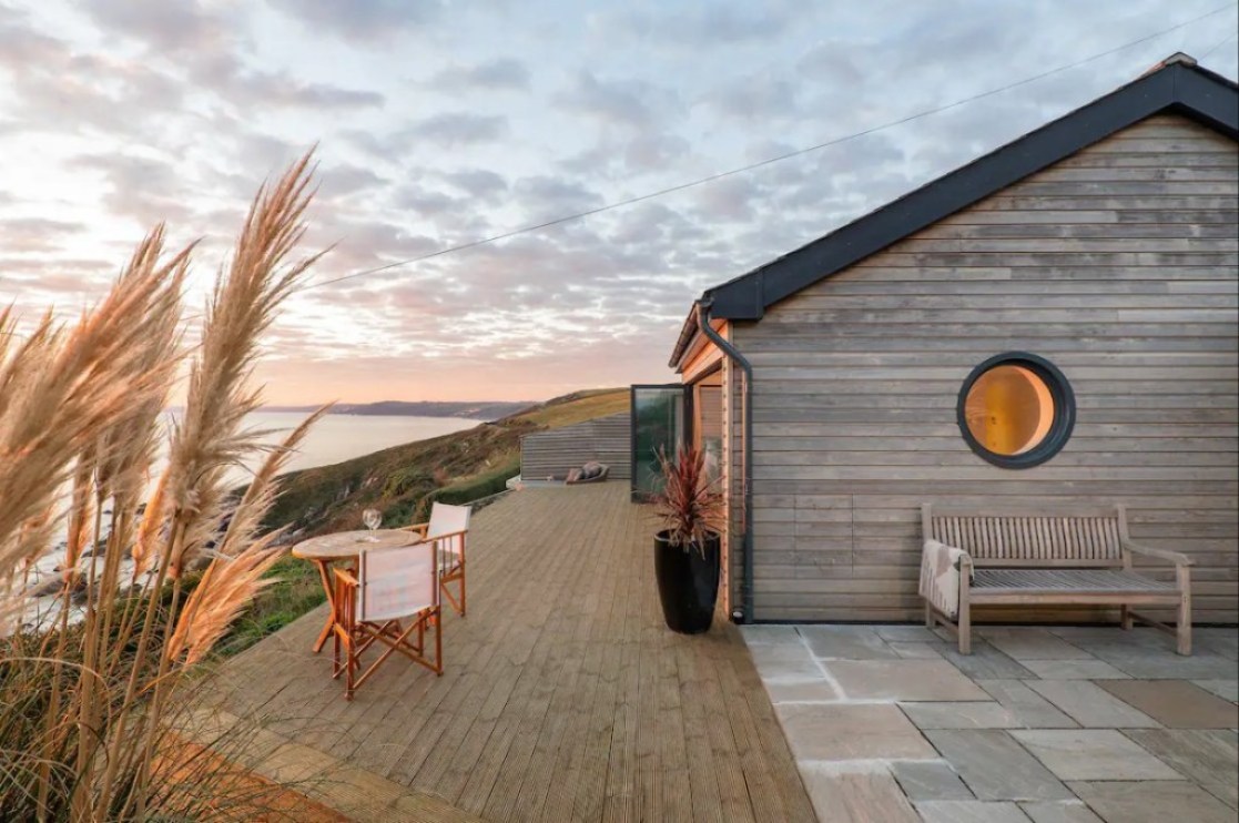 These are the most wish-listed Airbnb properties of 2022 The Crow?s Nest - A luxury hideaway for two. Entire cabin hosted by Harry https://www.airbnb.co.uk/rooms/33629774?adults=1&checkin=&checkout=&children=0&infants=0&source_impression_id=p3_1663912602_k7zykOD4dFYSlSN